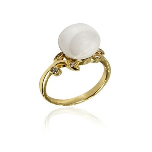 Kate, inel placat cu aur de 18 k, cu cristale si o perla alba