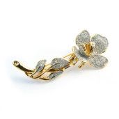 Diamond Flower ,brosa placata cu aur de 18 k, colectia Classics